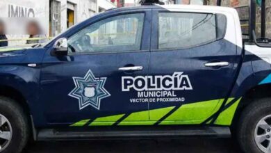 policia puebla dispara compañero