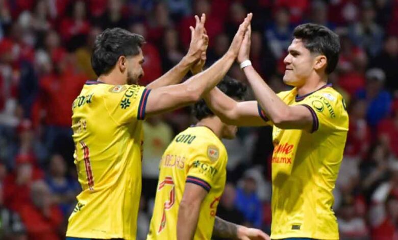 América
