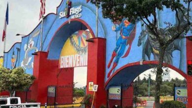 Six Flags México superman