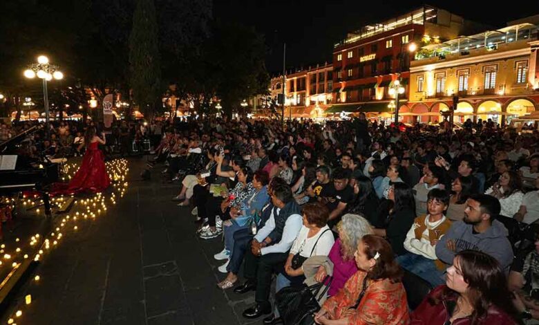Zócalo entre Velas