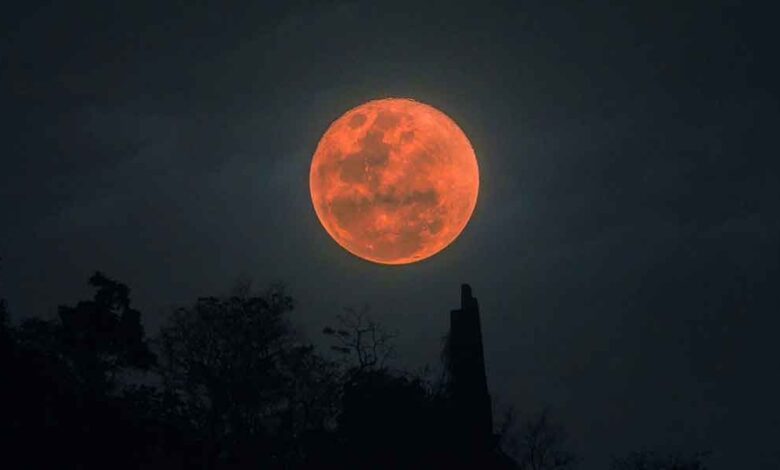 eclipse-lunar-total-2025