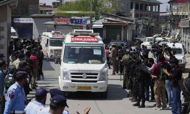 Ataque armado en el Himalaya deja al menos 26 muertos