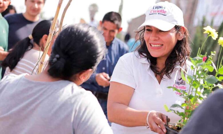 Conmemora Lupita Cuautle el Día de la Madre Tierra con jornada de adopción de árboles