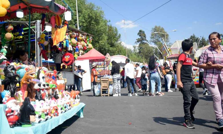 Ayuntamiento otorga 540 permisos para vendedores en la zona de “El Calvario”