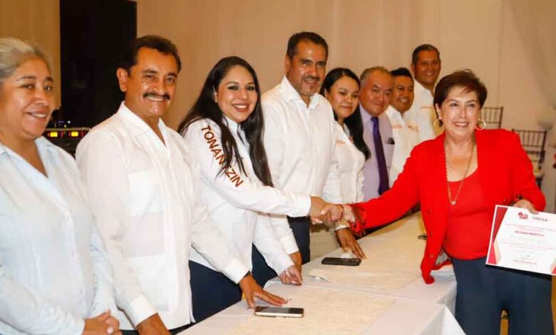 Tonantzin Fernández reconoce la vocación y compromiso del magisterio de la Sección 23 del SNTE