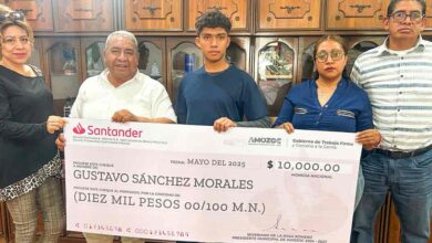 Severiano de la Rosa apoya a joven talento representará a Amozoc en competencia nacional de Química