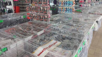 Inmovilizan gobierno estatal y Profeco productos textiles en tienda de importaciones