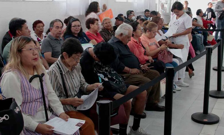 ISSSTEP amplía programa de credencialización gratuita para su derechohabiencia