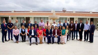 Sostiene Laura Artemisa encuentro con representantes de instituciones de educación superior en Tehuacán