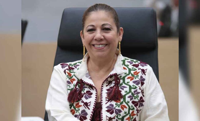 Laura Artemisa