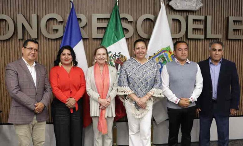 Congreso de Puebla recibe la visita de la embajadora de Francia en México