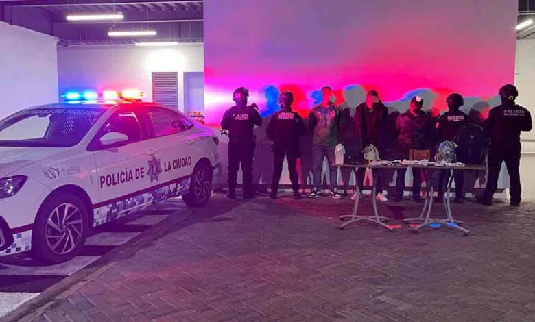 La Policía de la Ciudad detuvo a tres personas por robo con violencia a establecimiento de comida