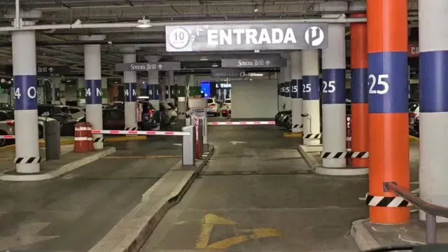 solesta estacionamiento