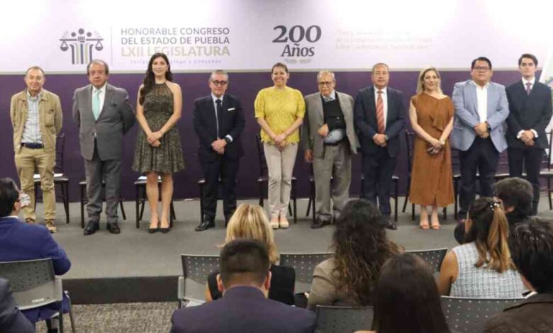 Destacan abogadas y abogados voluntad del Congreso de Puebla para atender propuestas