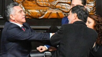 ESCANDOLO EN CONGRESO