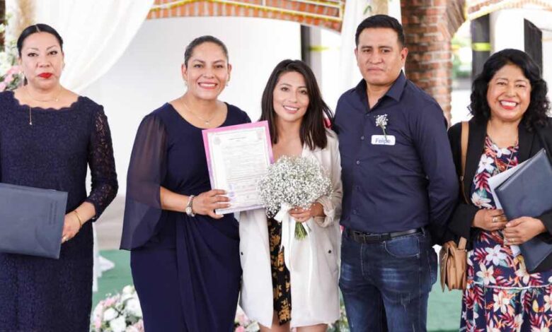 Fortalece Lupita Cuautle núcleo familiar con jornada de bodas gratuitas