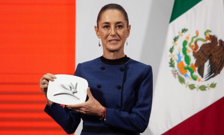 Presentan logotipo de Olinia, el auto eléctrico mexicano, y confirman avances en el diseño de chips