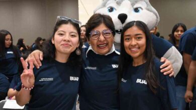 Reconoce Rectora Lilia Cedillo acompañamiento de tutores, mentores y lobomentores