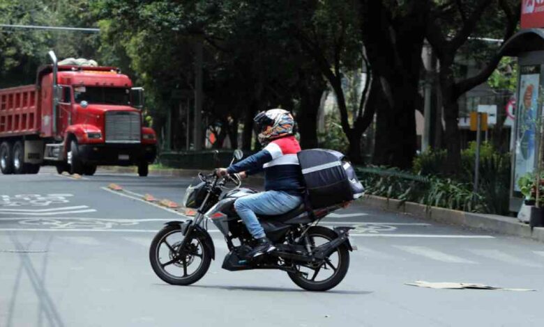 Uso responsable de Scooters y motocicletas para prevenir accidentes, recomienda el IMSS