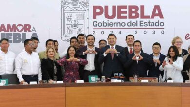 Gobierno de Puebla zapatos
