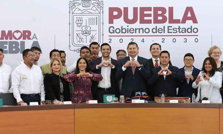 Gobierno de Puebla zapatos