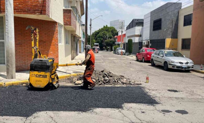 Campaña Capitalina Bacheando Puebla_ optimiza la movilidad de las y los poblanos