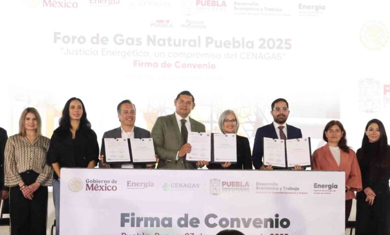 Con la fuerza de los jóvenes, Puebla construye la soberanía energética_ Armenta