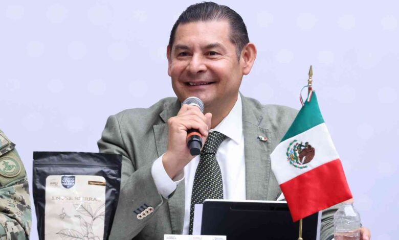 Gobierno de Puebla protege patrimonio de las familias con el Mes del Testamento