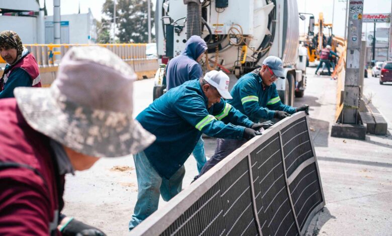 SOSAPACH realiza limpieza en el puente elevado del Distribuidor Vial Cholula
