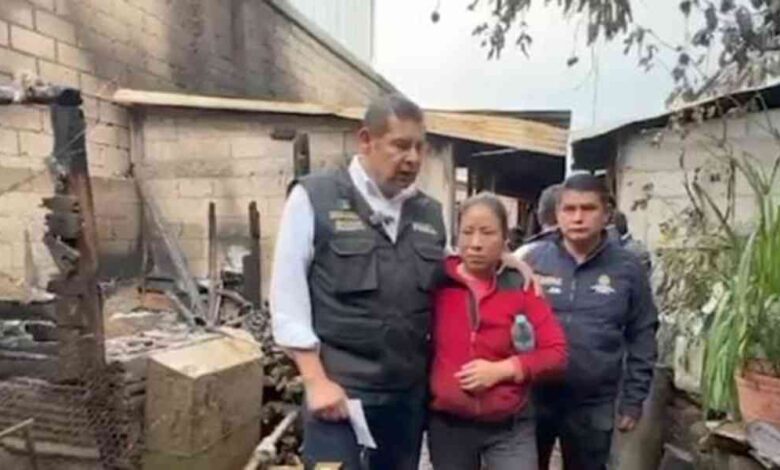 Armenta garantiza reconstrucción de vivienda a damnificada en Huauchinango