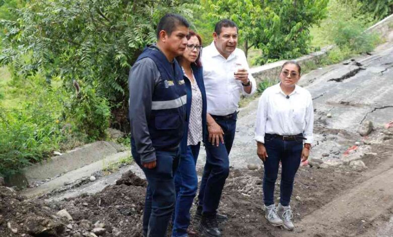 Armenta y federación reabren caminos en Pantepec y prometen _acompañamiento permanente_ de Sheinbaum a damnificados