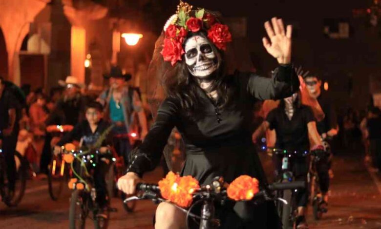 Atlixco invita a participar en el Monumental _Desfile de Calaveras 2025_