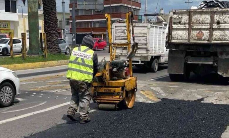 Campaña Capitalina Bacheando Puebla_ favorece la movilidad en la capital