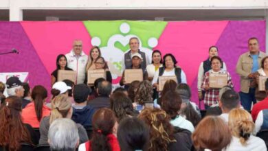 Entrega Pepe Chedraui apoyos alimentarios a familias de San Baltazar Campeche