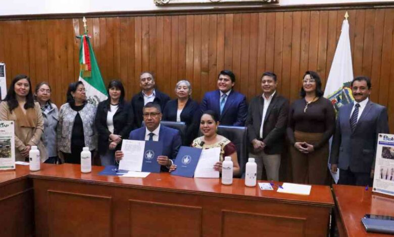 Firma Ayuntamiento de San Pedro Cholula convenio con el Instituto de Ciencias de la BUAP