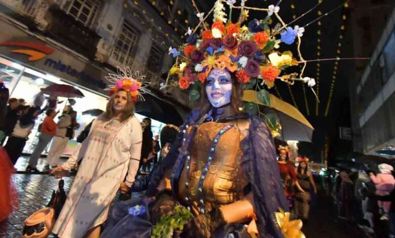 Gigantesco Desfile de Calaveras iluminará Puebla con más de 6 mil participantes