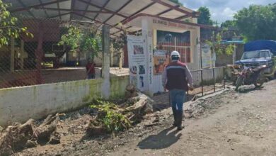 Gobierno estatal inicia evaluación de daños en infraestructura educativa, derivados de las lluvias en la Sierra Norte