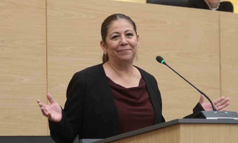 Laura Artemisa