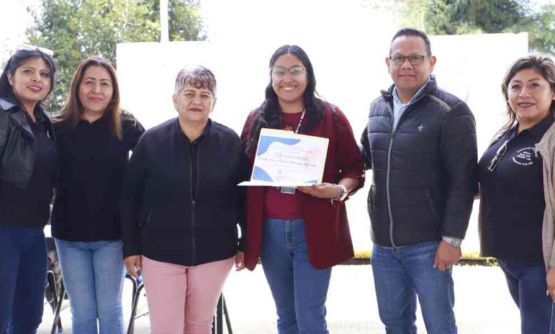 Prioridad a la juventud, DIF Municipal de Puebla lleva plática de salud mental a estudiantes en Canoa