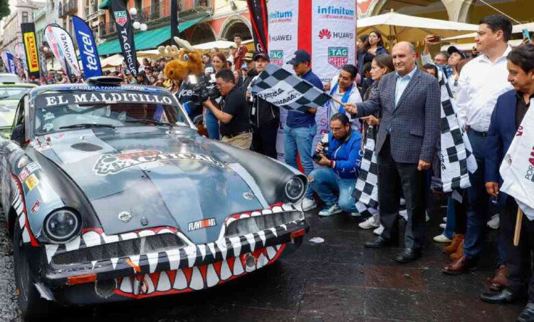Rugido Histórico! La Carrera Panamericana Enciende de Nuevo el Zócalo de Puebla Tras una Década de Ausencia