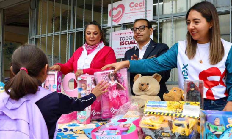 SEDIF entrega apoyos mediante el programa “Todos a la Escuela”