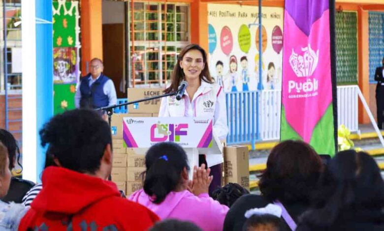 SMDIF Puebla acelera transición a desayunos calientes; entregan 5 mil 642 paquetes y anuncian construcción de desayunadores