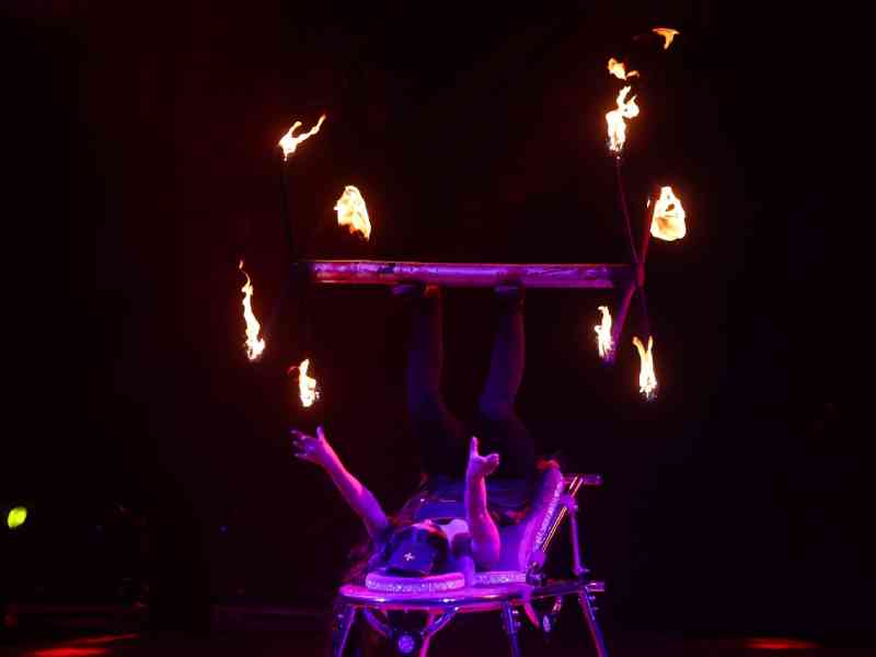 Sustos, acrobacias y locura_ así es Manicomio 1760, el nuevo show del Circo del Horror en Puebla (1)