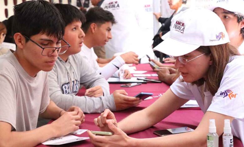 Becas de Conectividad