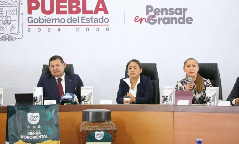 MUJERES