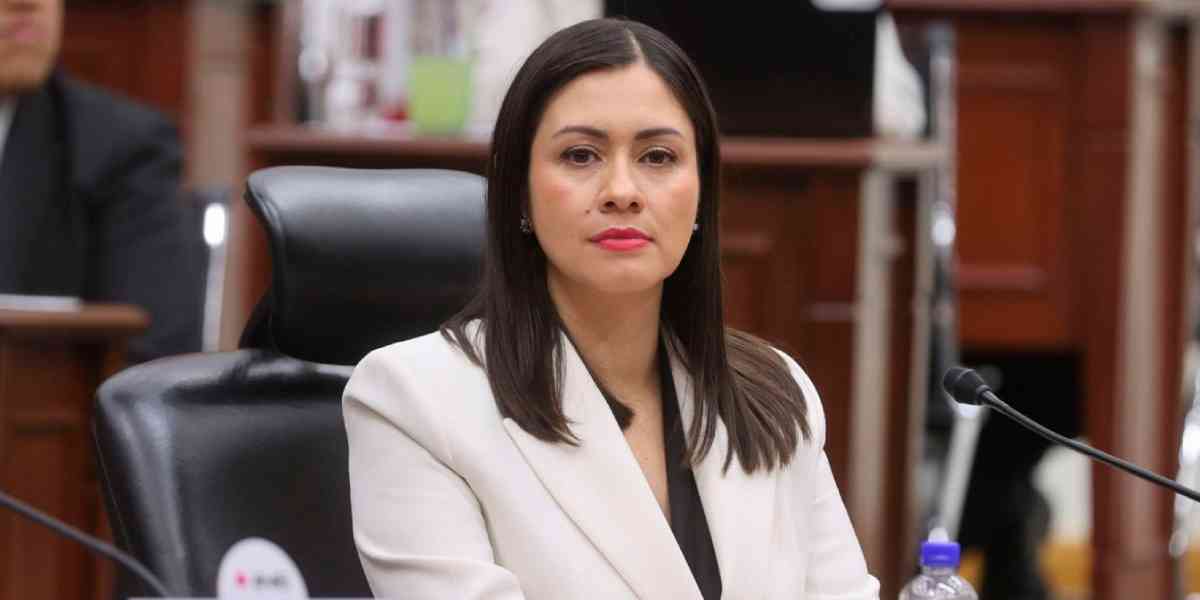 Blanca Yassahara Cruz, ex presidenta del IEE Puebla, asume presidencia provisional del INE