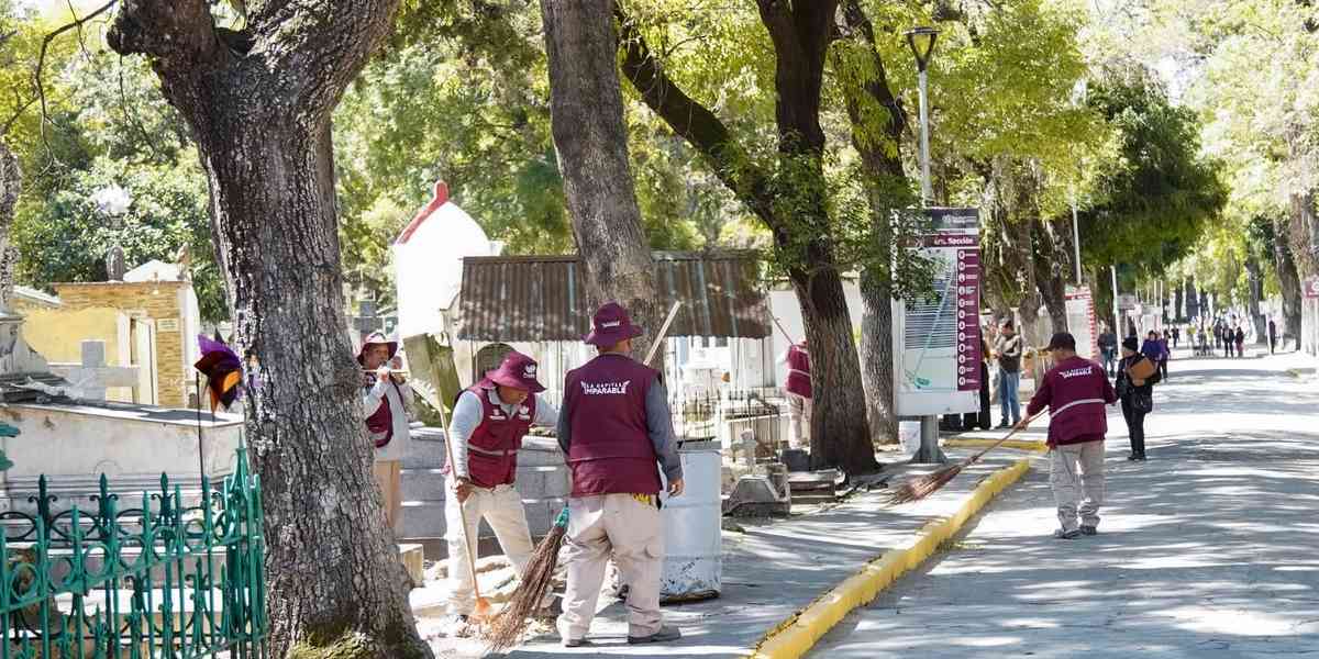Panteón Municipal de Puebla espera 95 mil visitantes por Día de Muertos; estos serán los horarios