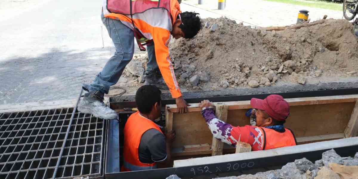 Puebla moderniza captación pluvial en el bulevar 5 de Mayo; beneficiará a 1.6 millones de habitantes